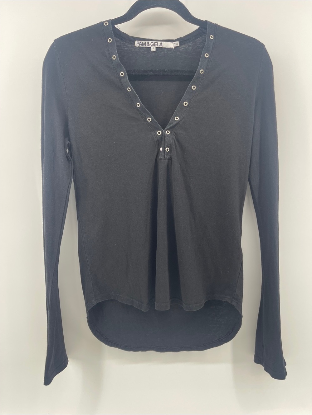 Pam & Gela Faded Black Long-Sleeve V-Neck Grommet Top